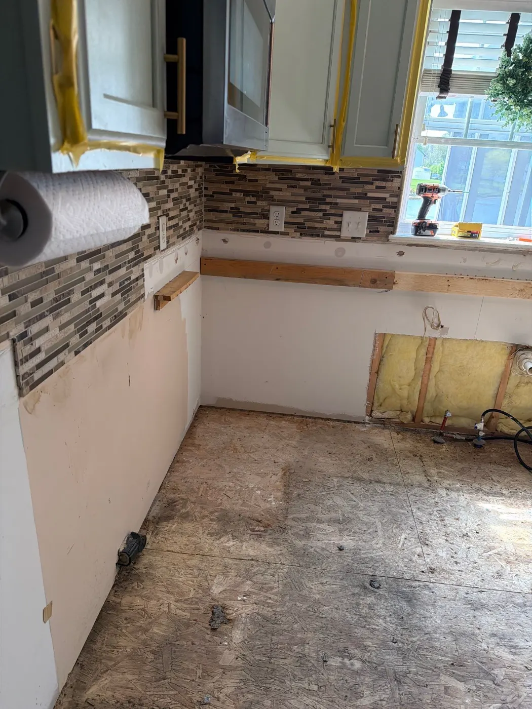 Containment setup for mold remediation in Hayden Run home