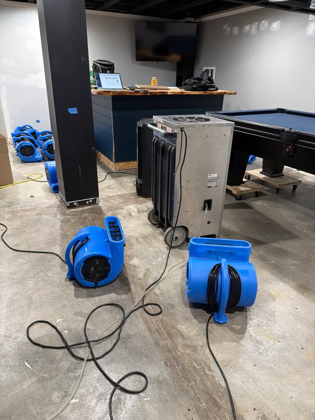 Large-scale water extraction in Hayden Run business space